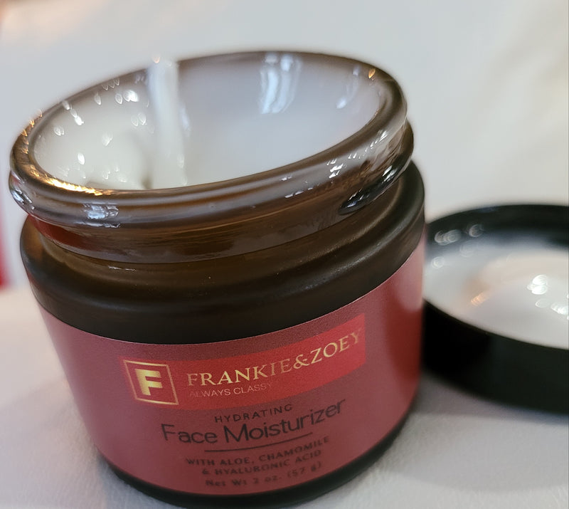Hydrating Face Moisturizer with Aloe, Chamomile and Hyaluronic Acid